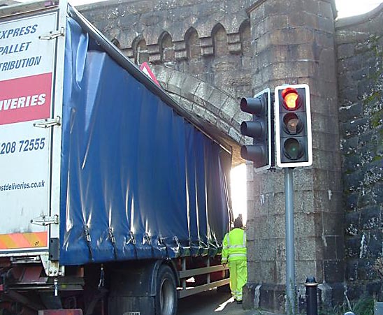 Wedged lorry October 2008