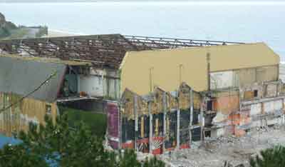 Coliseum demolition 24042105